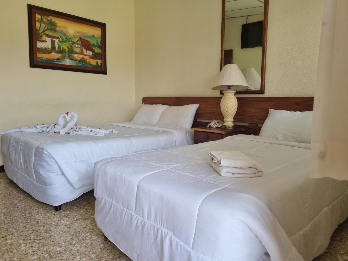 Hotel La Siesta ليبيريا الغرفة الصورة
